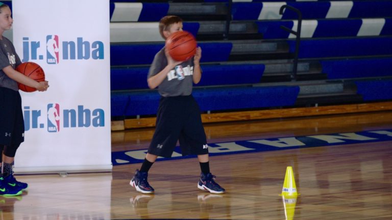 Mastering the Backdoor Cut: Unleashing the Perfect Shooting Combo