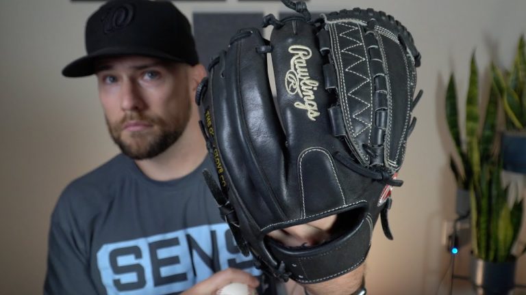 Enhancing Performance: The Ultimate Guide to Pitchers&#8217; Gloves for Baseball